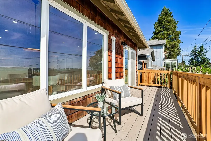 4205 34th Avenue S, Seattle, WA 98118 - #2