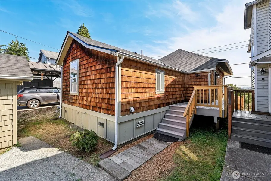 4205 34th Avenue S, Seattle, WA 98118 - #2