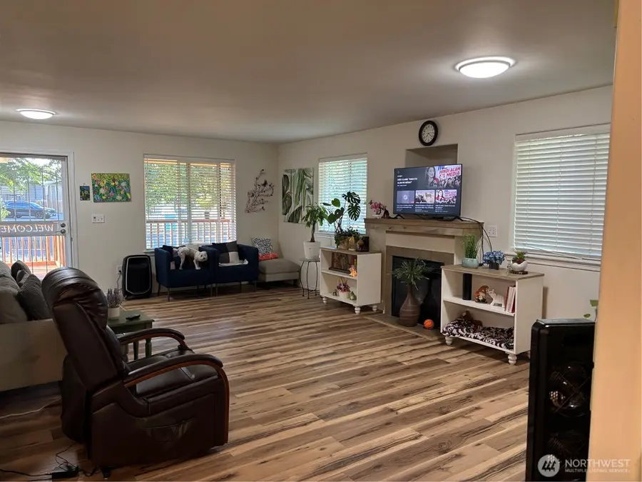 834 Village Way, Monroe, WA 98272 - #3