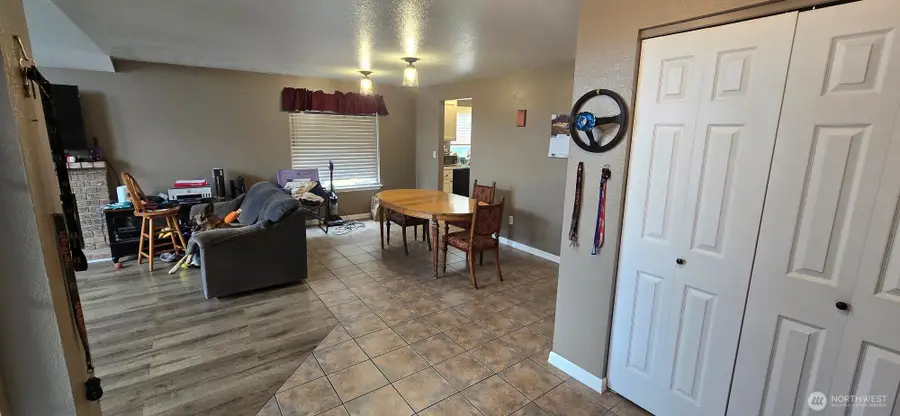 3715 Prairie Avenue, Centralia, WA 98531 - #2