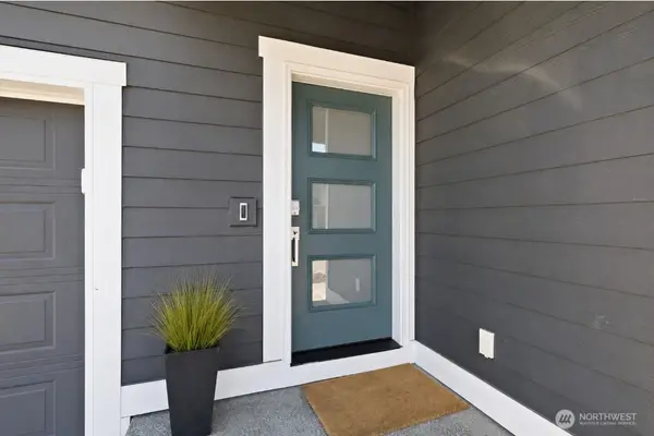 23624 228th Place Se, Maple Valley, WA 98038