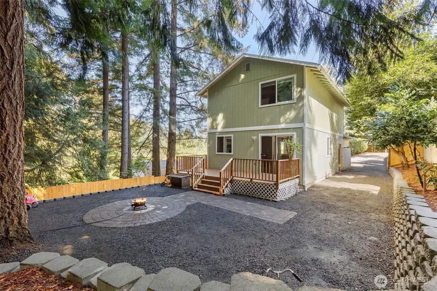 3315 1st Street, Bremerton, WA 98312 - #2