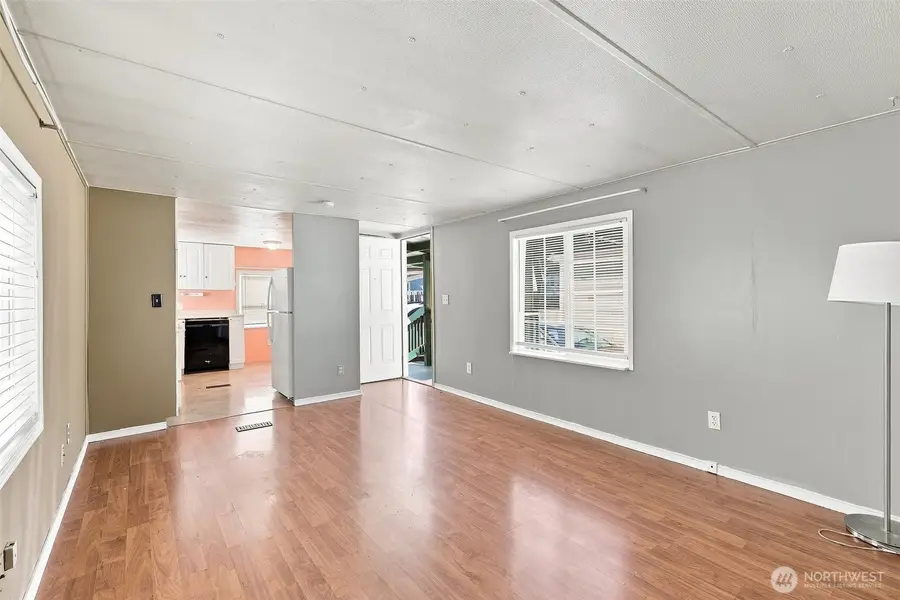 2424 S 260th Street, Kent, WA 98032 - #2
