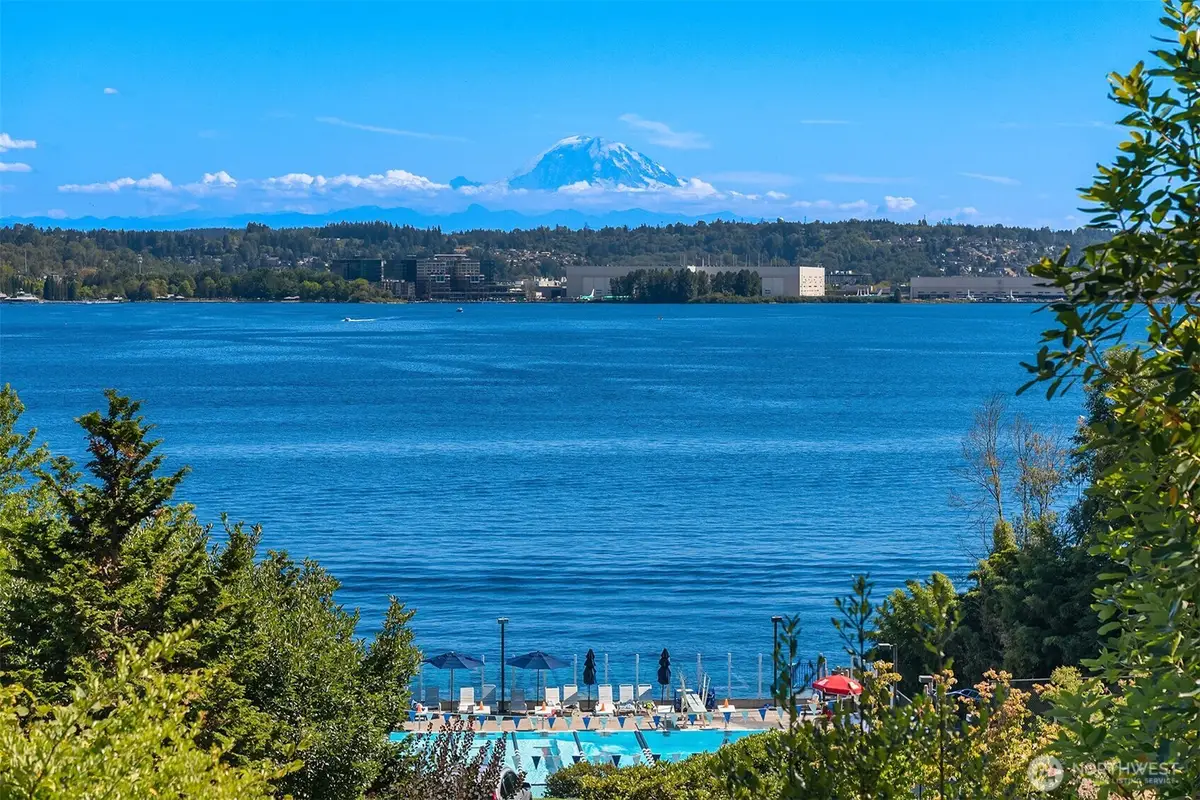8340 Avalon Drive, Mercer Island, WA 98040 - #1