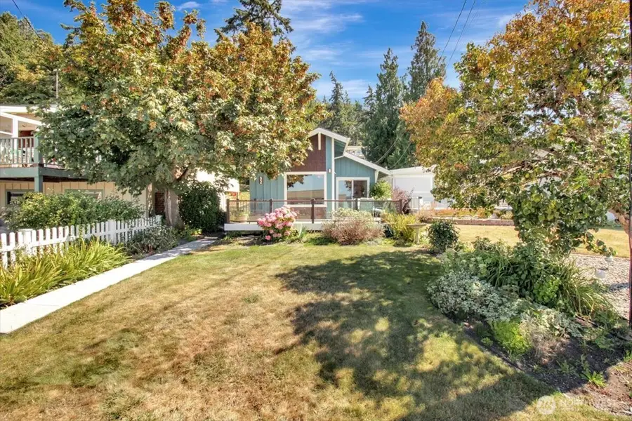 92 Utsalady Road, Camano Island, WA 98282 - #3