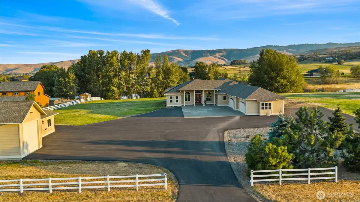 240 Majestic Heights Drive, Ellensburg, WA 98926 - #1