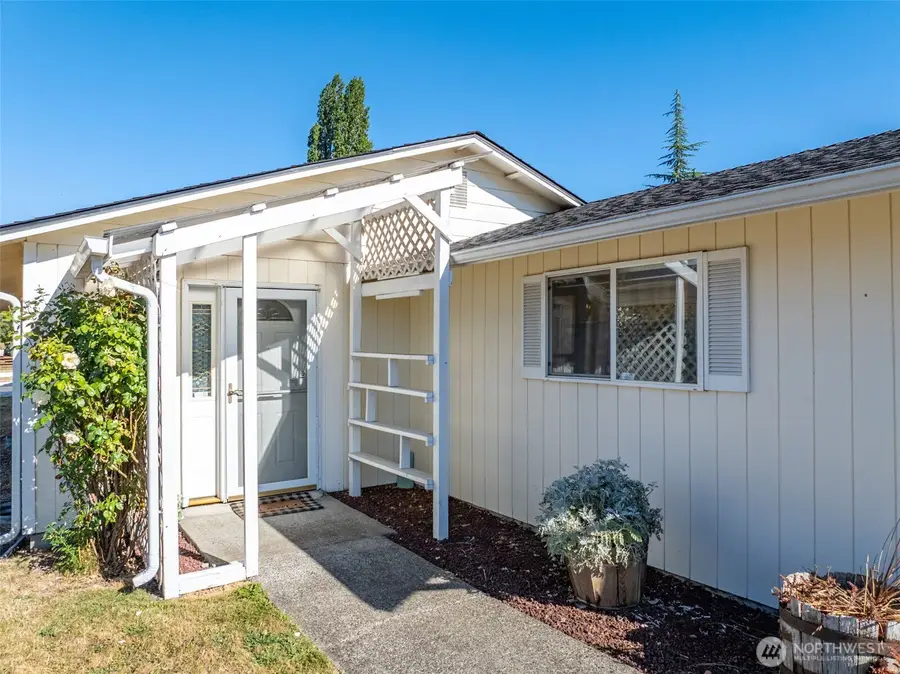 804 Wayne Drive, Centralia, WA 98531 - #3