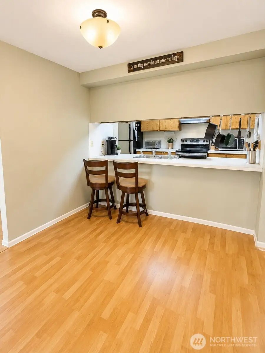 5719 Highway Place #6, Everett, WA 98203 - #2