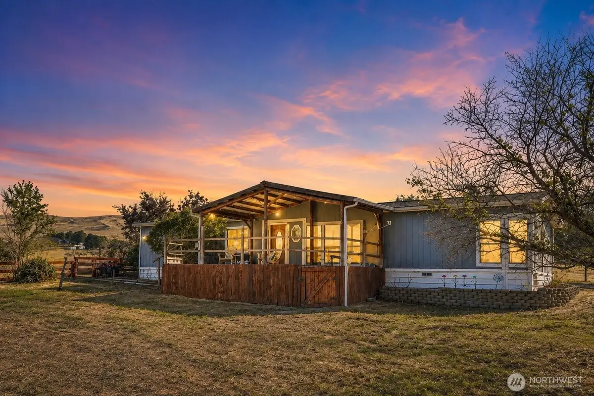 10 Birdsdale Road, Selah, WA 98942 - #1