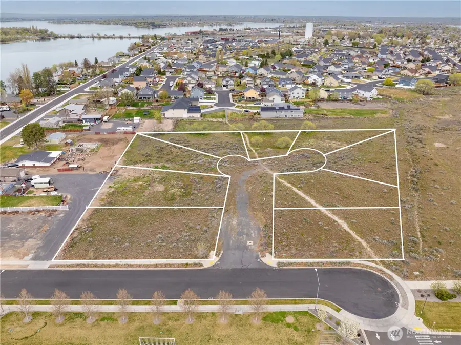3934 W Muriel Lane, Moses Lake, WA 98837 - #3