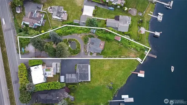5104 NW Sammamish Road, Issaquah, WA 98027