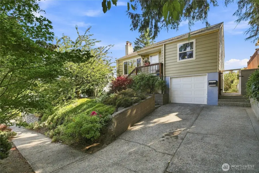 5920 39th Avenue Sw, Seattle, WA 98136 - #3