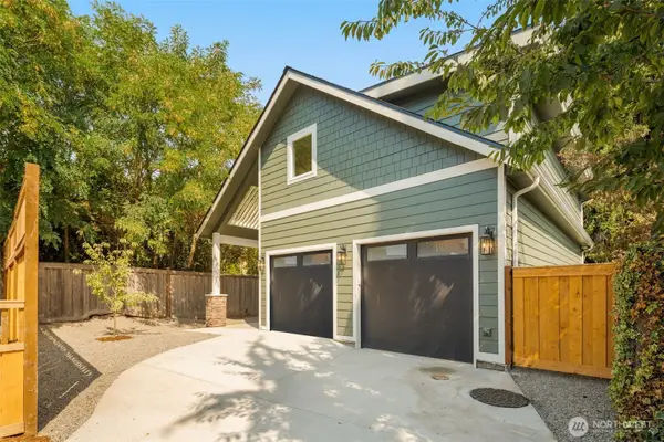 10530 Ashworth Avenue N #B, Seattle, WA 98133