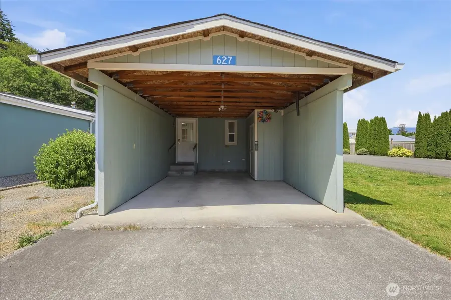 627 Andrew Drive, Burlington, WA 98233 - #3