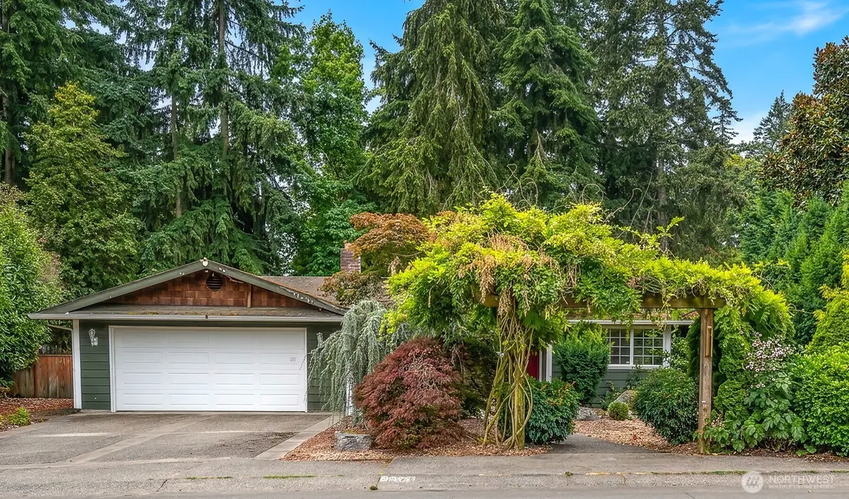 10923 NE 120th Street, Kirkland, WA 98034 - #1