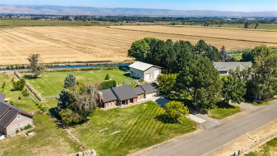 220 E Willis Road, Ellensburg, WA 98926 - #2
