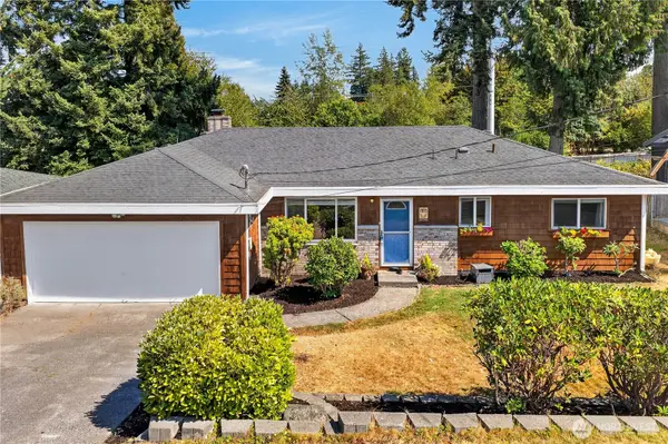 7825 Highland Drive, Everett, WA 98203