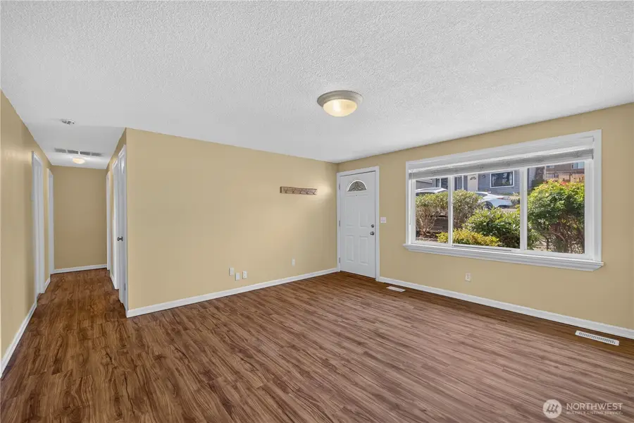 7825 Highland Drive, Everett, WA 98203 - #3