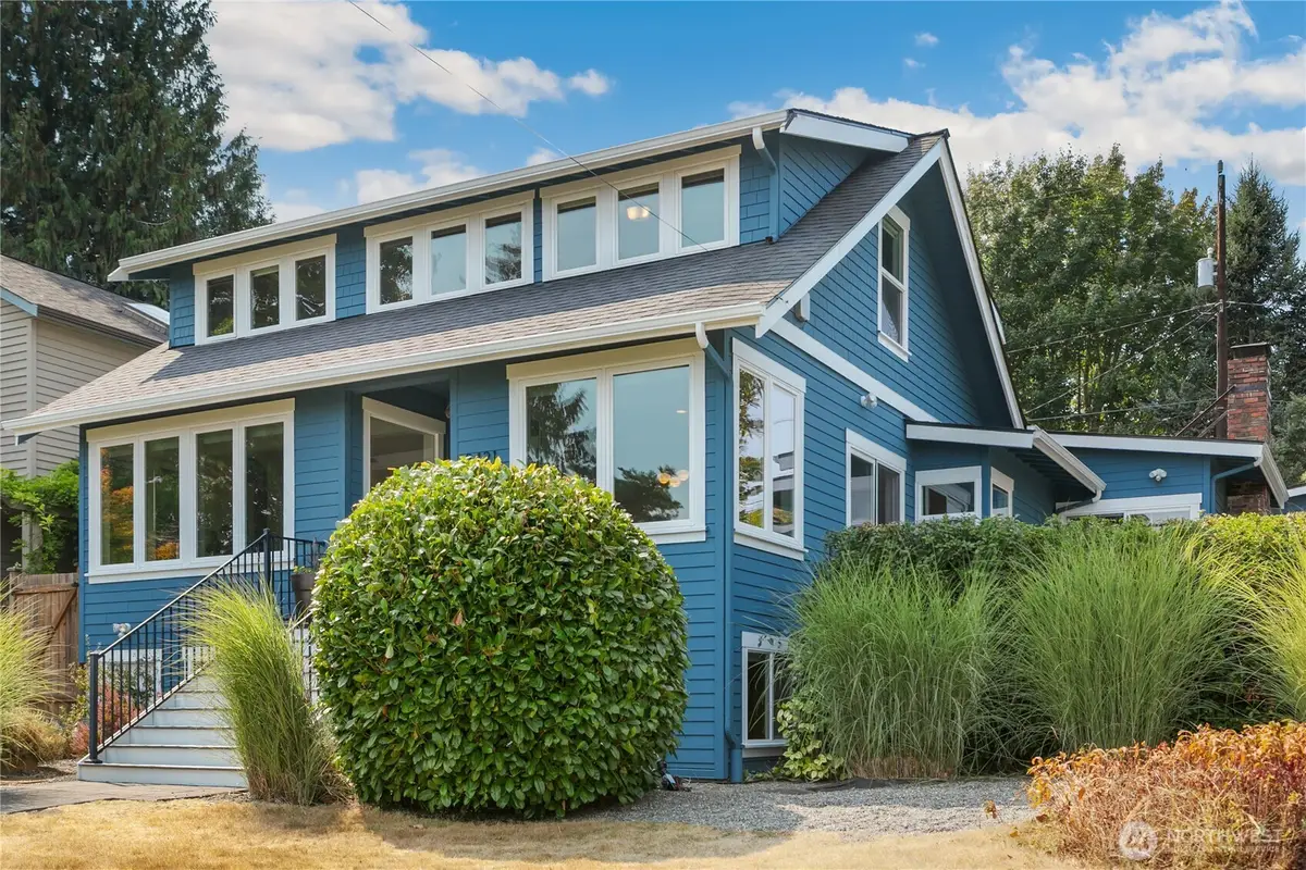 3421 10th Avenue W, Seattle, WA 98119 - #1