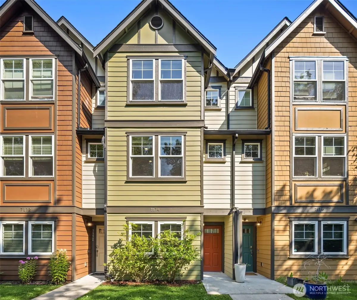 7174 27th Avenue Sw, Seattle, WA 98106 - #1