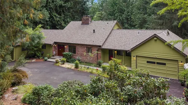 25235 SE Mirrormont Drive, Issaquah, WA 98027