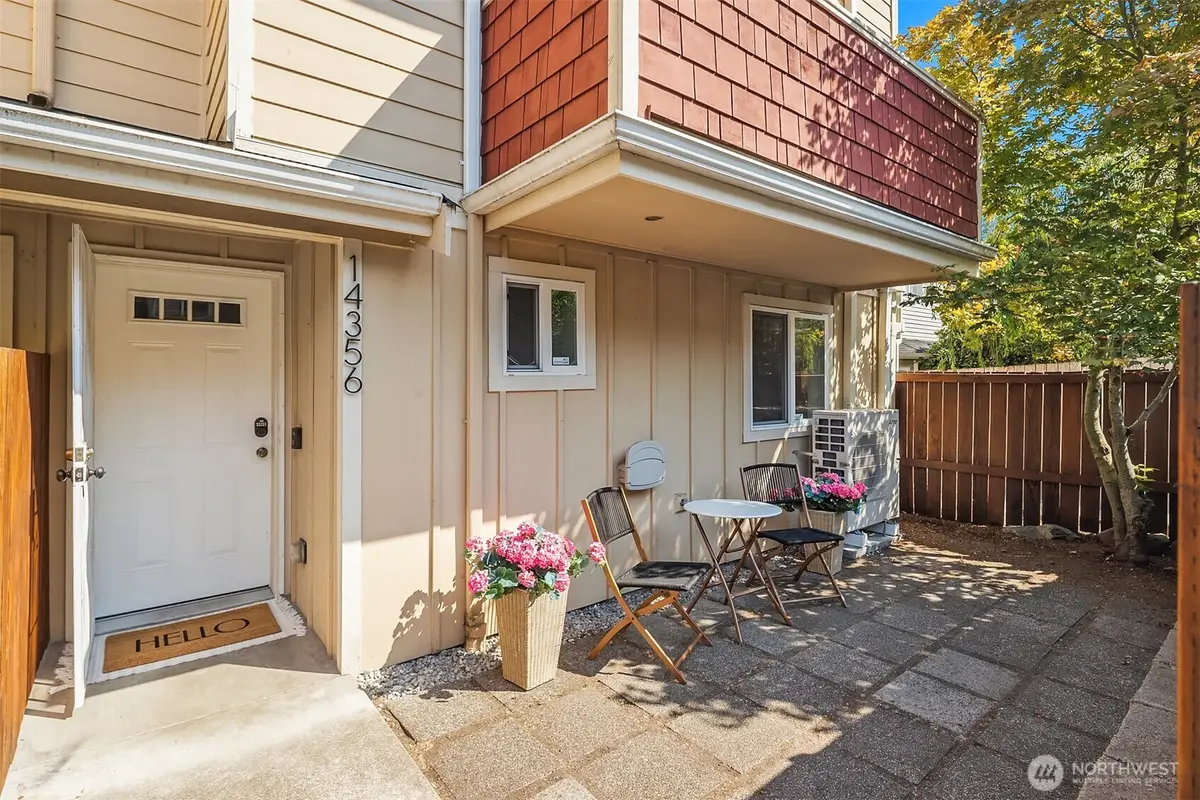 14356 19th Avenue Ne, Seattle, WA 98125 - #1