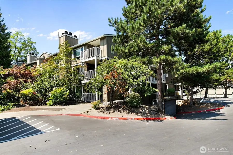 300 N 130th Street #7207, Seattle, WA 98133 - #2
