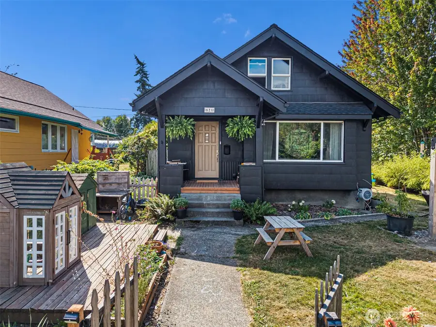 624 S 45th Street, Tacoma, WA 98418 - #3