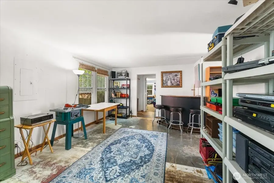 8730 Palatine Avenue N, Seattle, WA 98103 - #2