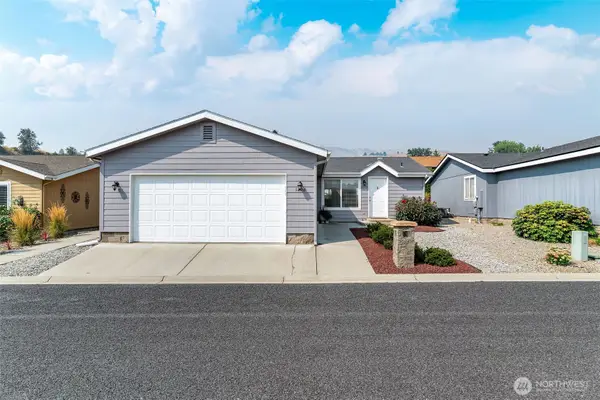 1228 Hill Street, Wenatchee, WA 98801