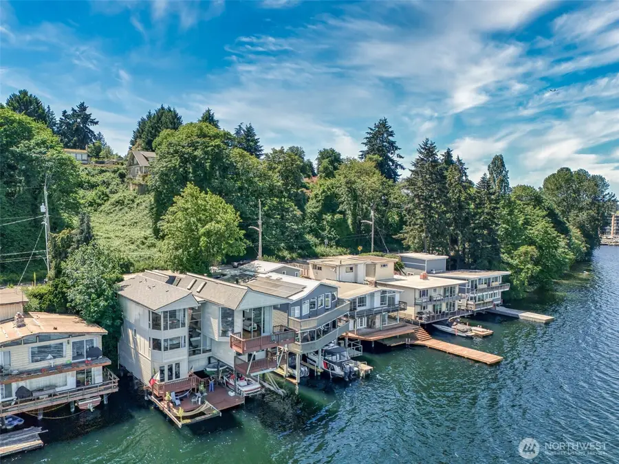 9620 Rainier Avenue S, Seattle, WA 98118 - #2