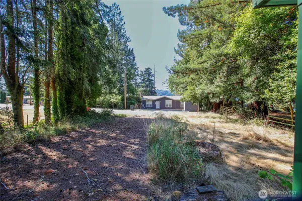 4903 Ravenridge Way #2, Freeland, WA 98249