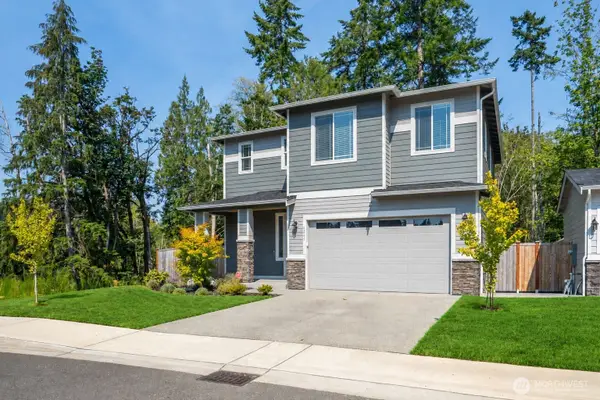 6243 Windlass Avenue Se #12, Port Orchard, WA 98367