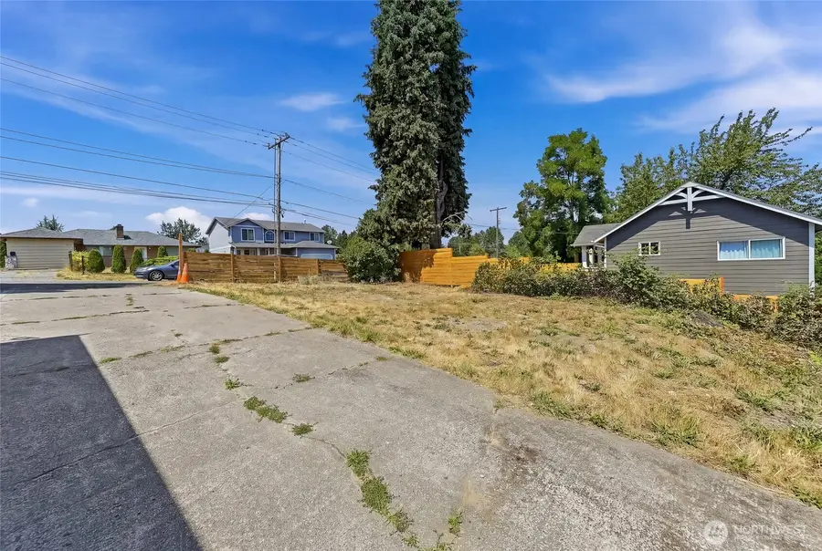13426 22nd Avenue S #12, Seatac, WA 98168 - #3
