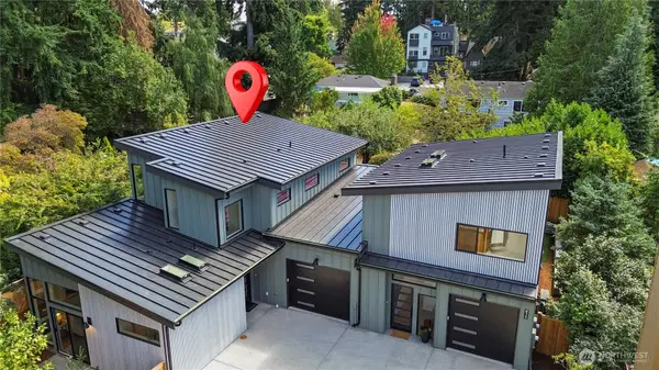 817 NE 100th Street, Seattle, WA 98125