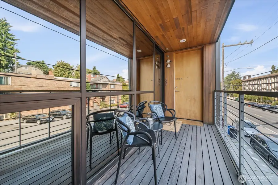 5611 University Way Ne #200B, Seattle, WA 98105 - #3