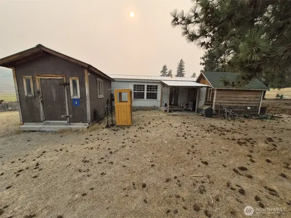 5 Cayuse Mountain Road, Tonasket, WA 98855