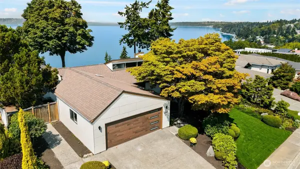 824 S Marine Hills Way, Federal Way, WA 98003