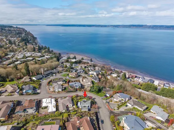 505 S Marine View Way, Federal Way, WA 98003