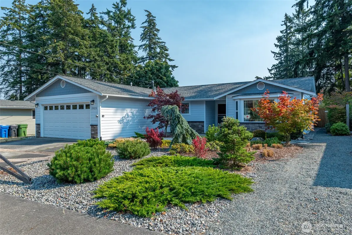 1925 NE 8th Avenue, Oak Harbor, WA 98277 - #1