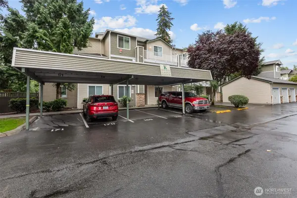 12530 Admiralty Way #K102, Everett, WA 98204
