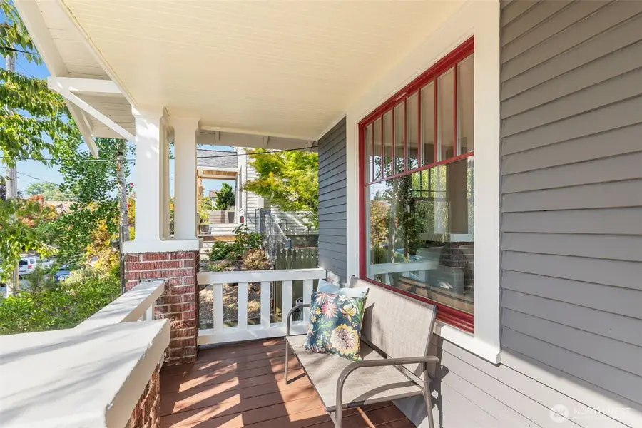 3240 35th Avenue S, Seattle, WA 98144 - #2
