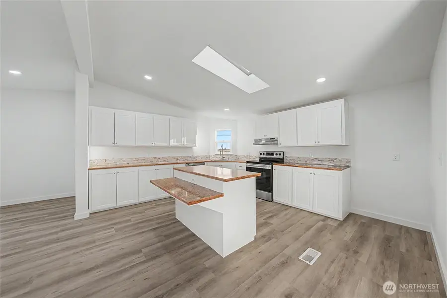 10124 NE Rd 16, Moses Lake, WA 98837 - #2