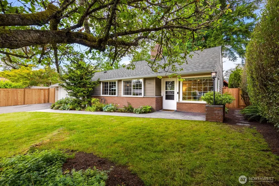 7441 Ne 145th St, Kirkland, WA 98034 - #2