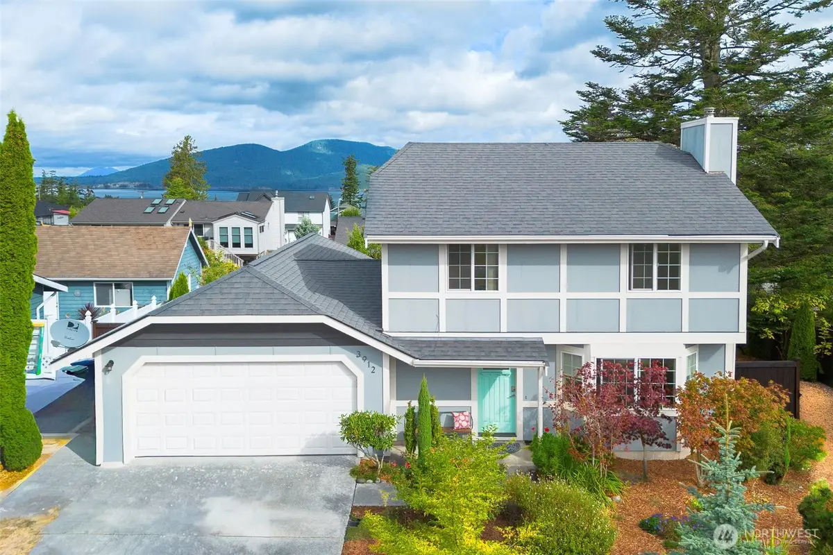 3912 W 4th Street, Anacortes, WA 98221 - #1