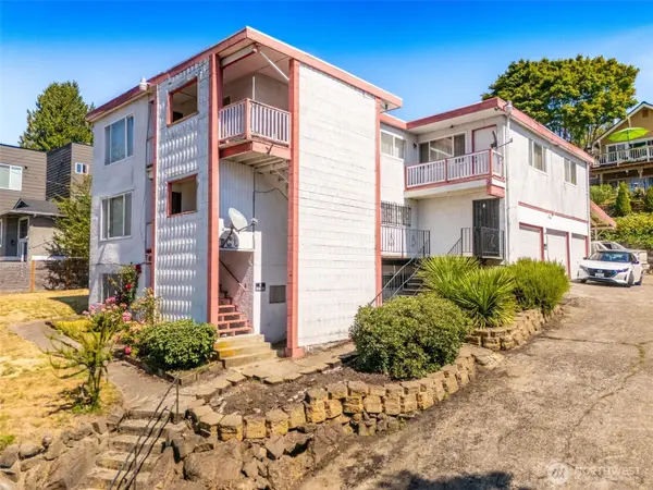 812 29th Avenue S, Seattle, WA 98144