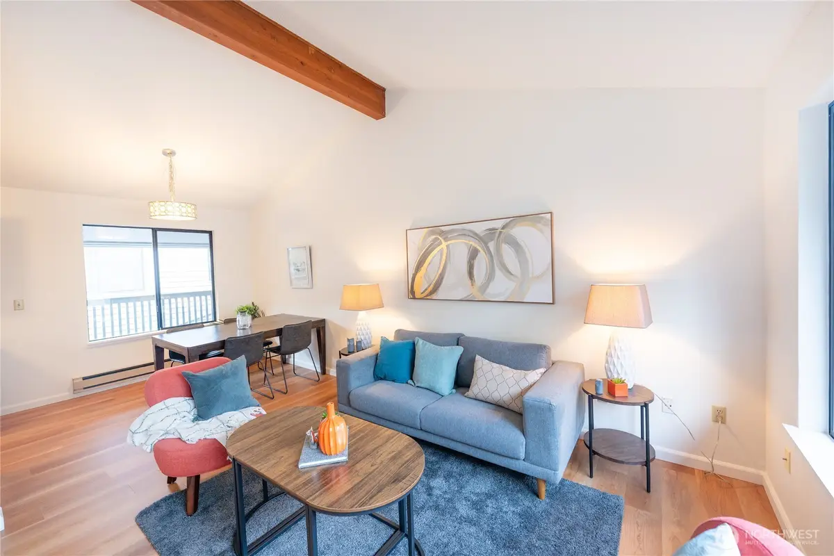2562 Thorndyke Avenue W #405, Seattle, WA 98199 - #1