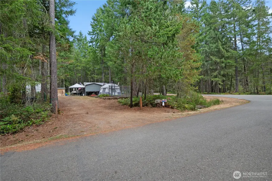 20 N Brook Lane, Hoodsport, WA 98548 - #2