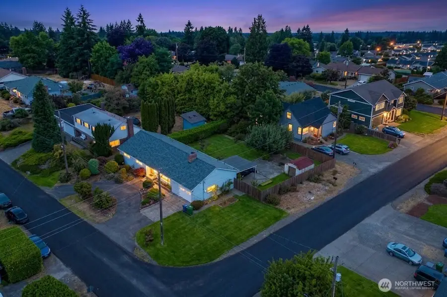 3145 Locust Avenue, University Place, WA 98466 - #2