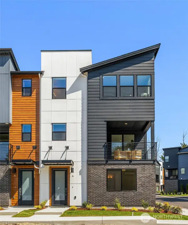 10811 120th Lane Ne #A, Kirkland, WA 98033